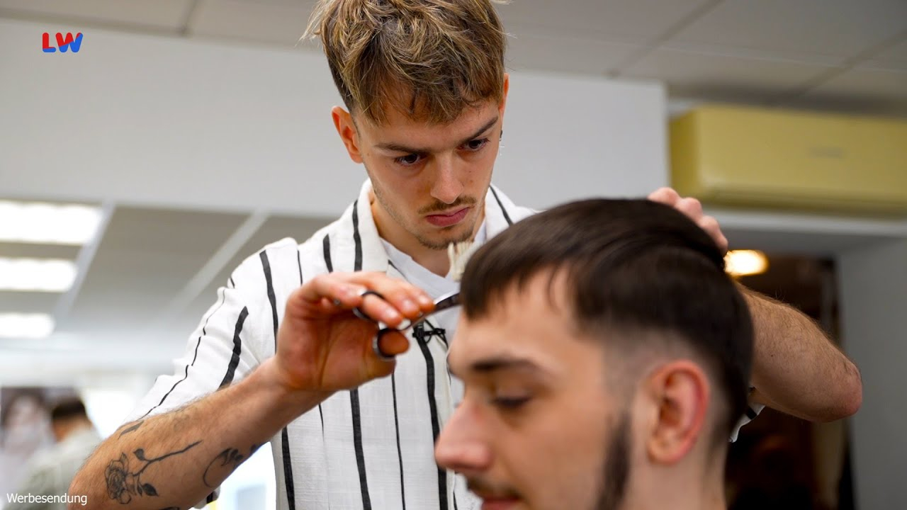 Wittichenau: Junger Friseur aus der Lausitz