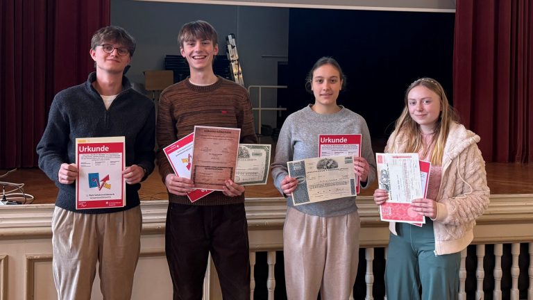 Bautzen: Schüler glänzen im Planspiel-Börse