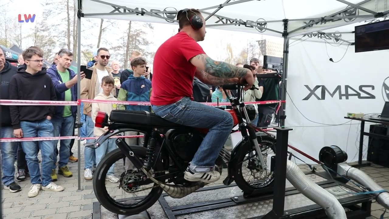 Bautzen: Jährlicher Saison start für Moped Fahrer