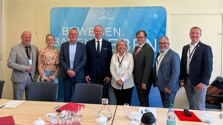 Potsdam/Lausitz: Lausitzrunde trifft Detlef Tabbert