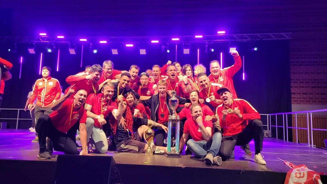 Finsterwalde/Würzburg: Männerballett erneut Deutscher Meister