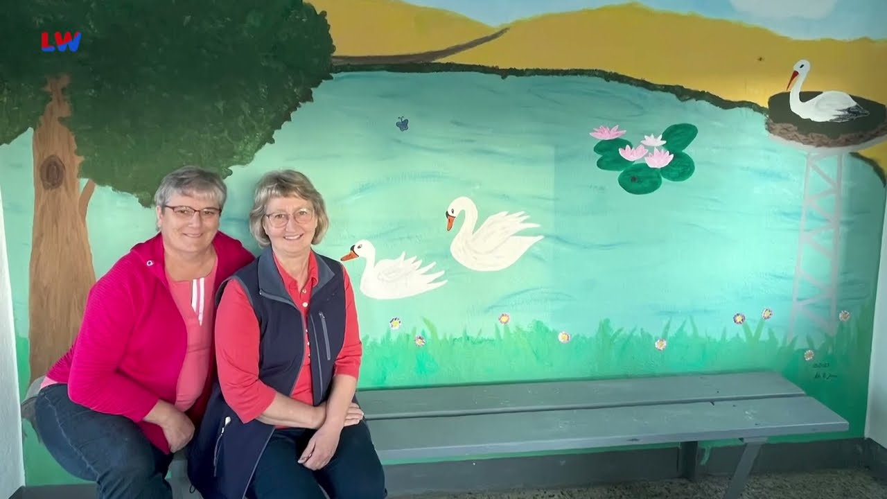 Oßling OT Milstrich: Bushaltestelle mit lokalen Motiven gestaltet