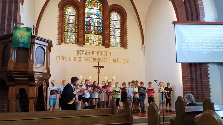 Niesky: Drei Kirchengemeinden feiern gemeinsam Kirchenbaujubiläen