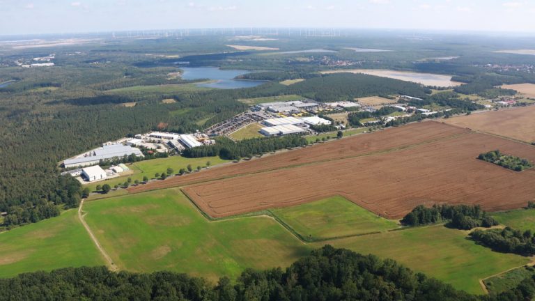 Schwarzheide: Weg frei für das Leistungszentrum Lausitz – Grundsteinlegung im Herbst