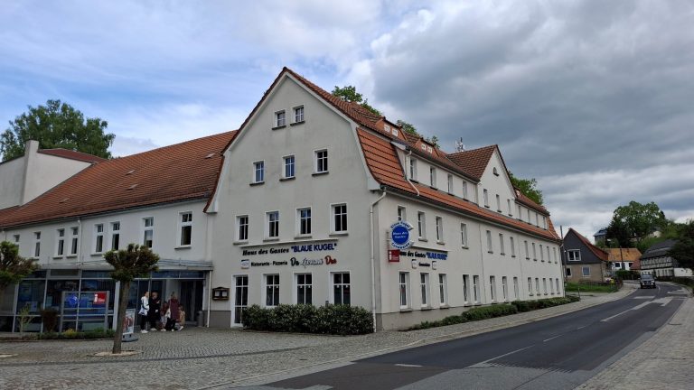 Cunewalde: Zwei Lichtblicke für die Blaue Kugel