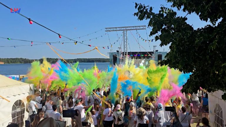 Boxberg/O.L.: Holi Open Air in "Wild West"