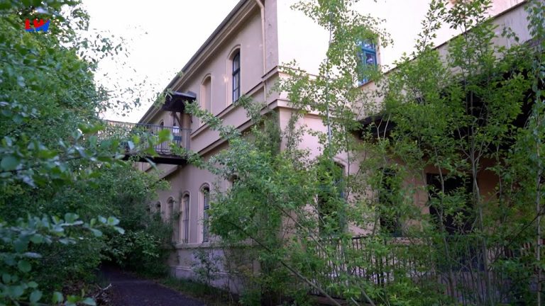 Hirschfelde: Prinz ist am Dornröschen-Schloss eingetroffen