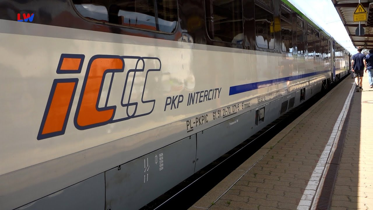 Hoyerswerda: Der erste EuroCity macht Halt