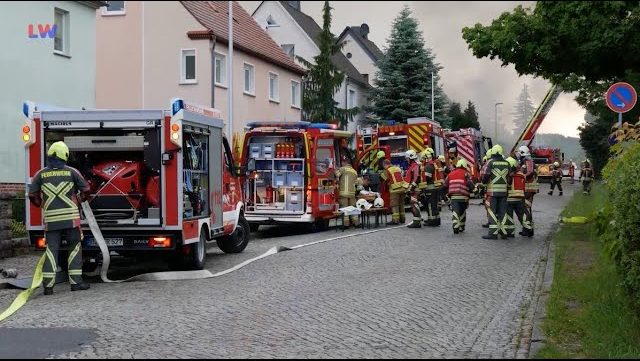 Pulsnitz: Dachstuhlbrand durch Blitzeinschlag