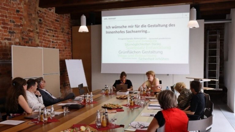 Finsterwalde: Bilanz zum Fußverkehrs-Check