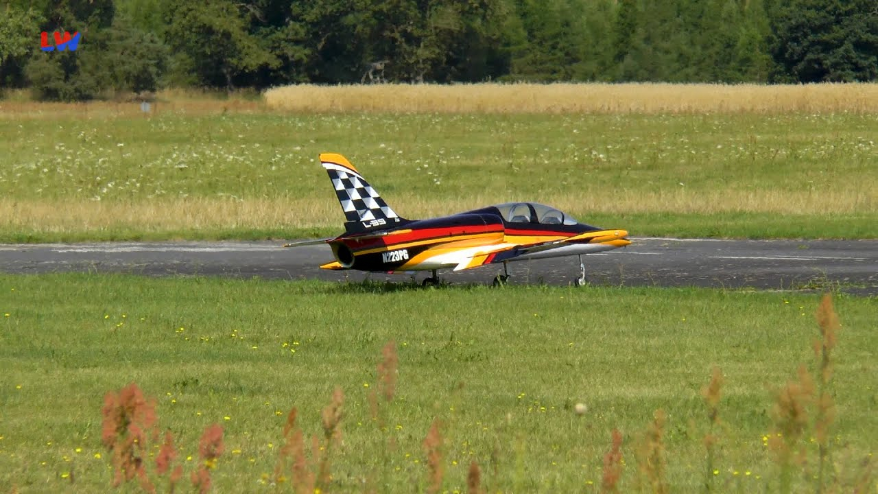 Herzberg: Spektakuläre Modellflugshow