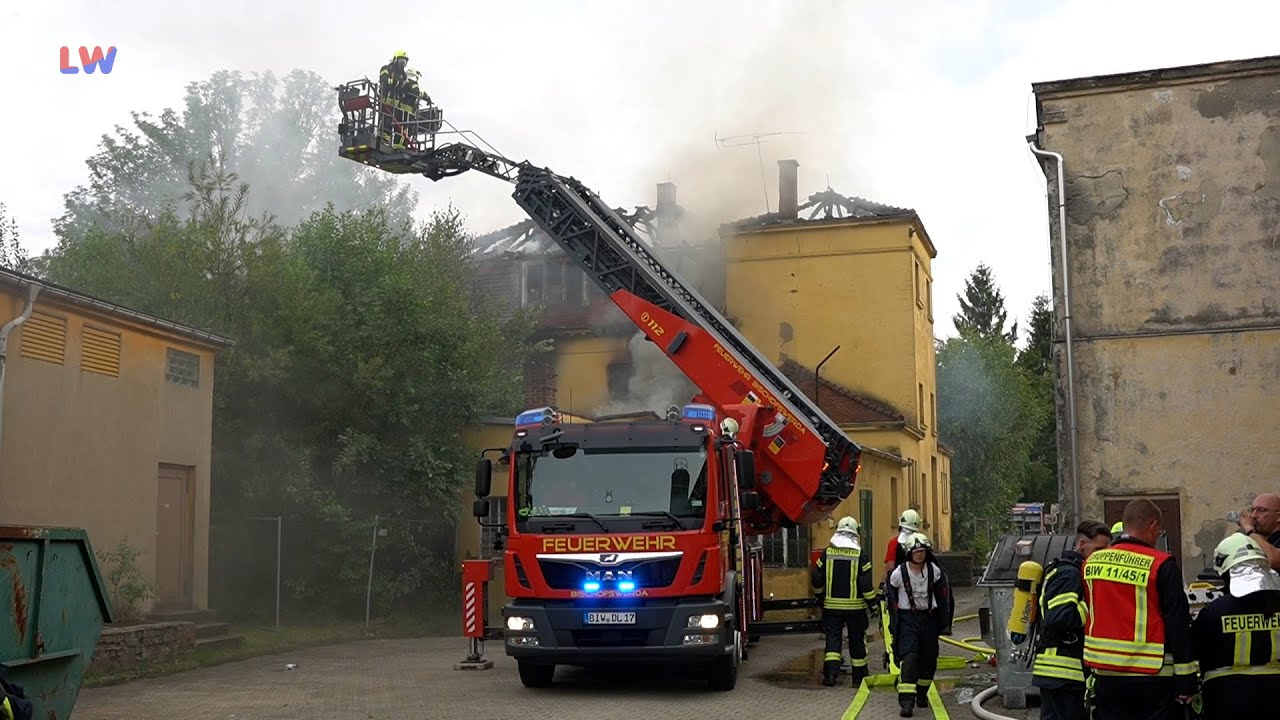 Neukirch-Lausitz: Villa in Flammen