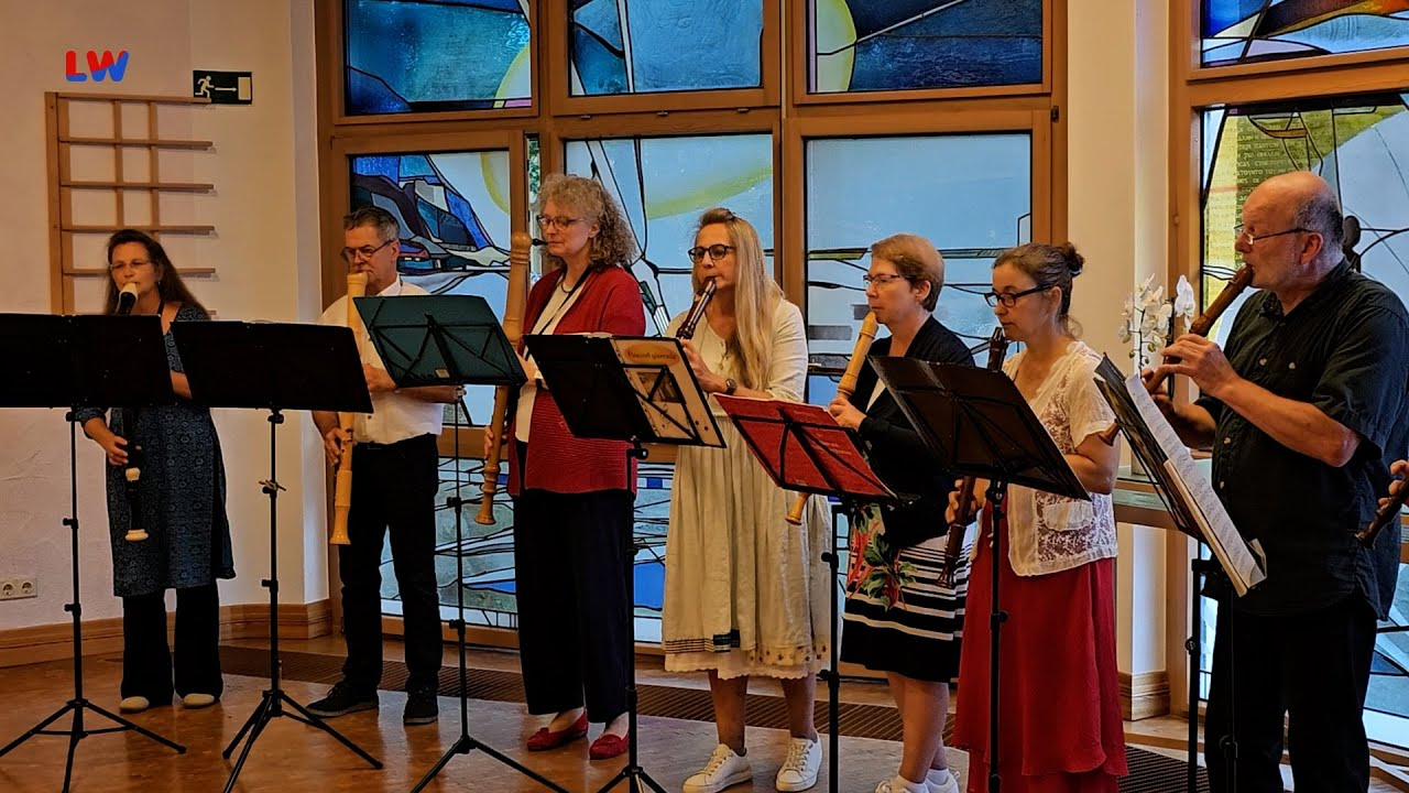 Niesky: Kühler Wein, Gewitter und neun Blockflöten in Emmauskapelle