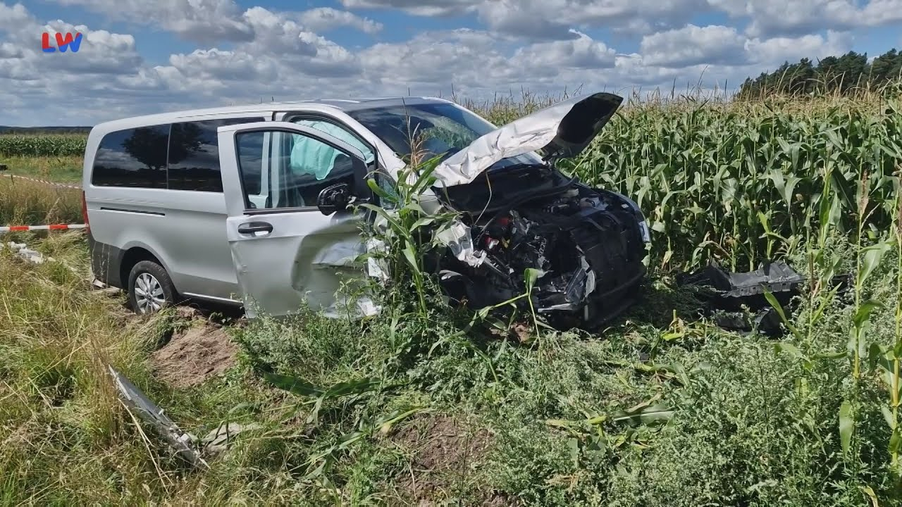Hähnichen: Schwerer Unfall mit Polizei-Azubis