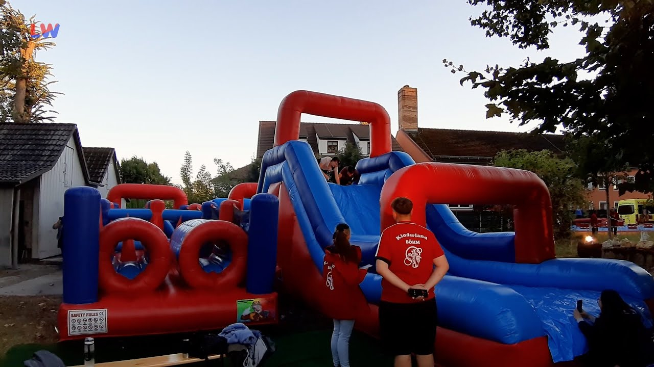 Hoyerswerda: Hüpfburg-Spaß nur für Erwachsene