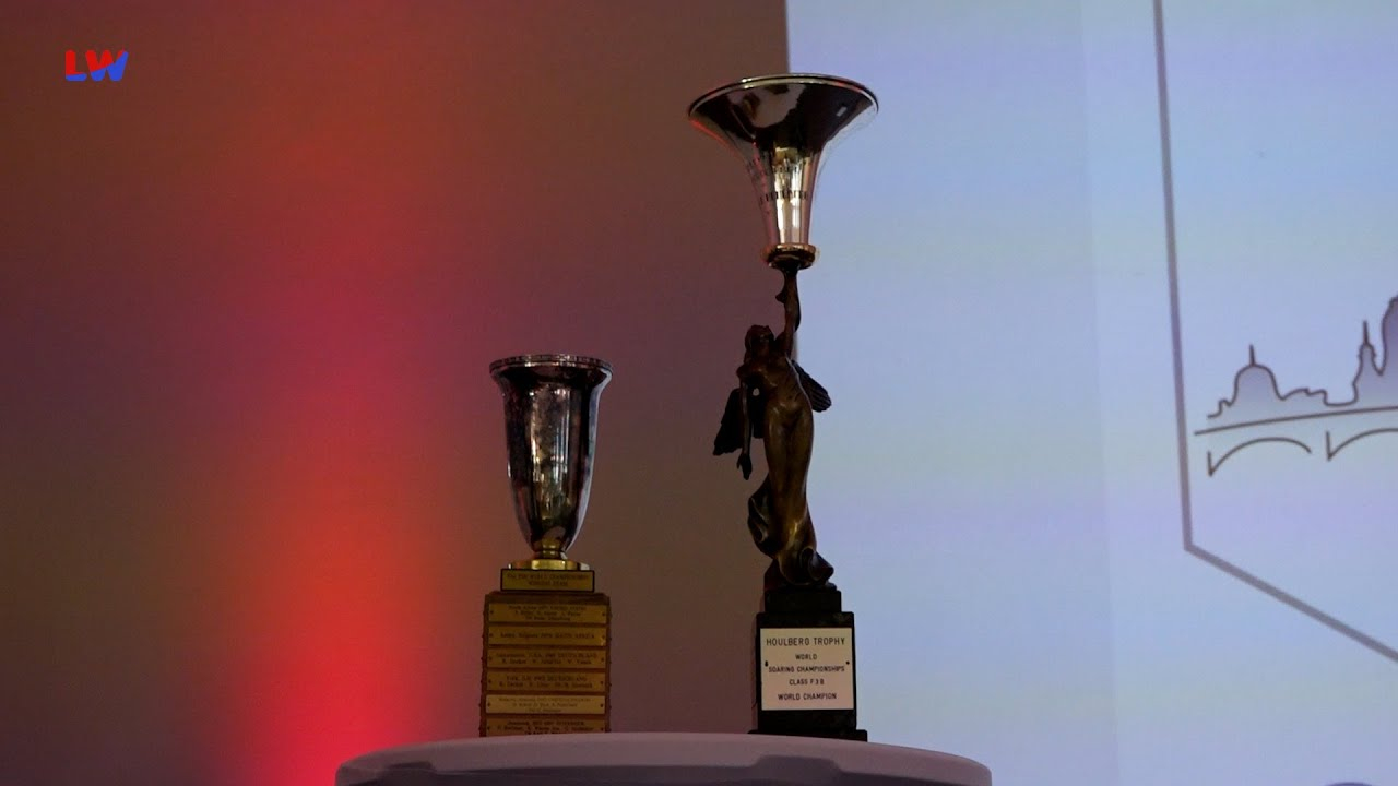 Senftenberg/ Elsterheide: Modellflug-Elite kürt Weltmeister