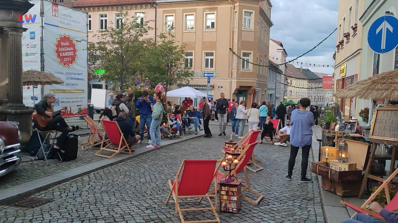 Kamenz: Weinmeile zog Besucher vorm Wochenende in die Innenstadt
