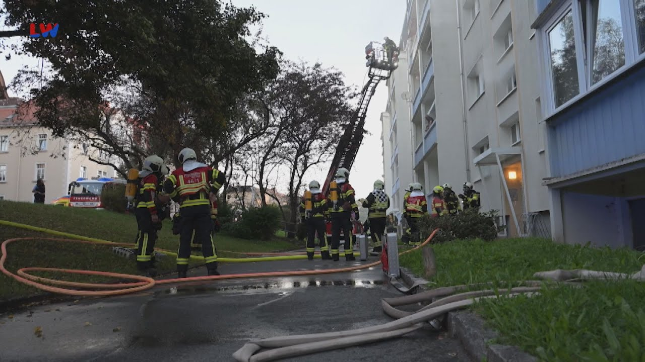 Zittau: Brand in Mehrfamilienhaus