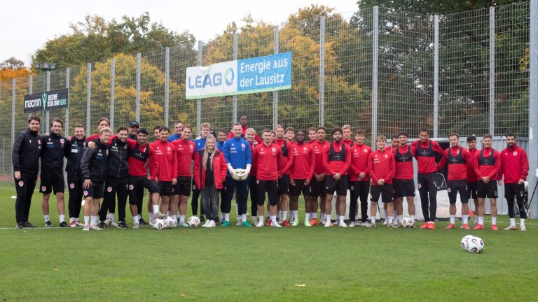 Lausitz: FC Energie Cottbus spendet Schritte für Sternenkinder