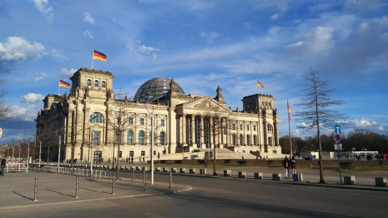 Lausitz: Bundesratsbeschluss zur Aufnahme nationaler Minderheiten ins Grundgesetz