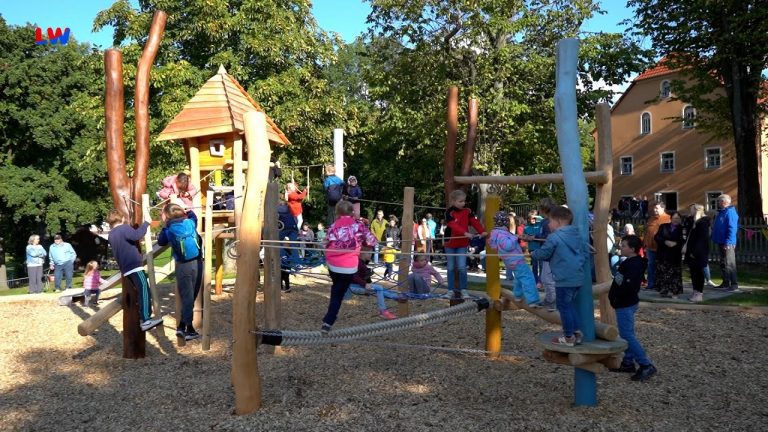 Rosenbach: Spielplatz in Dorfmitte eröffnet