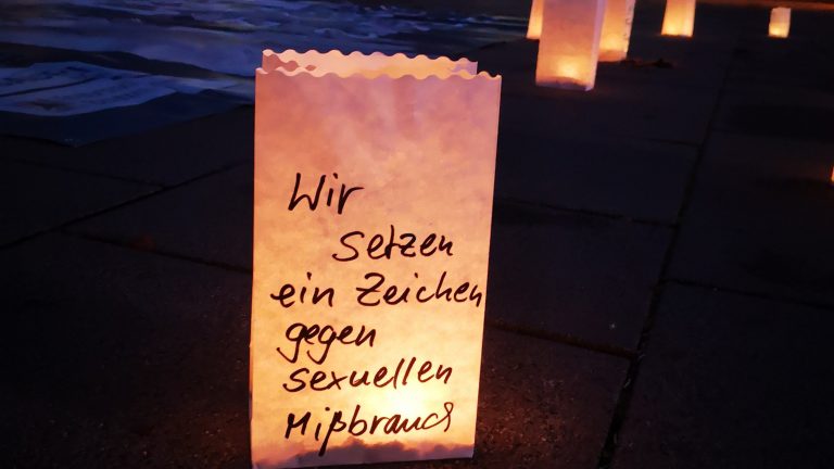 LK Bautzen: Ein Zeichen gegen Gewalt an Kindern