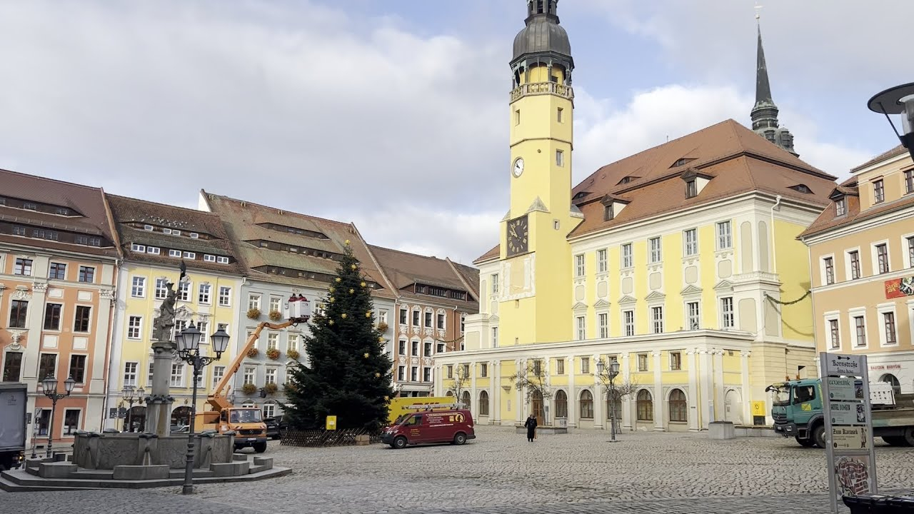 Bautzen: Wunschzettel-Briefkasten und Wenzelsmarkt
