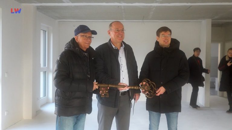 Hoyerswerda: Das zweite Wohnpark-Haus steht