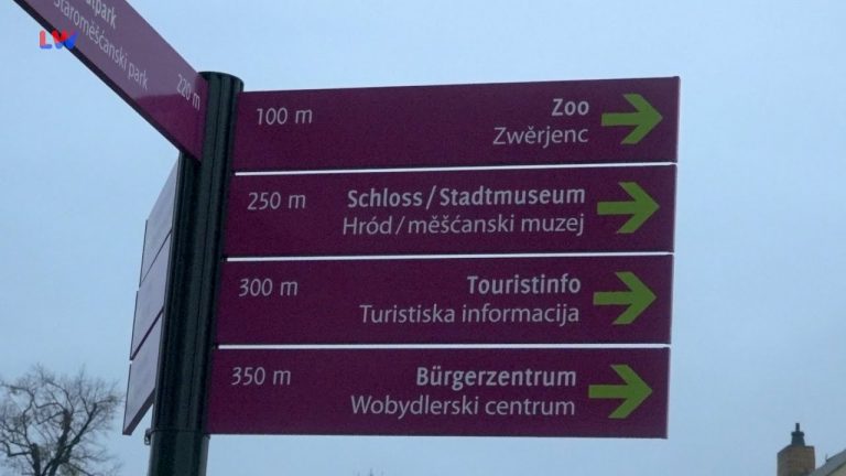 Hoyerswerda: Zuse-Stadt erhält neues Fußgänger-Leitsystem