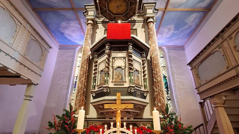 Neschwitz OT Uebigau: St.Nikolai Kirche erstrahlt in neuem Glanz