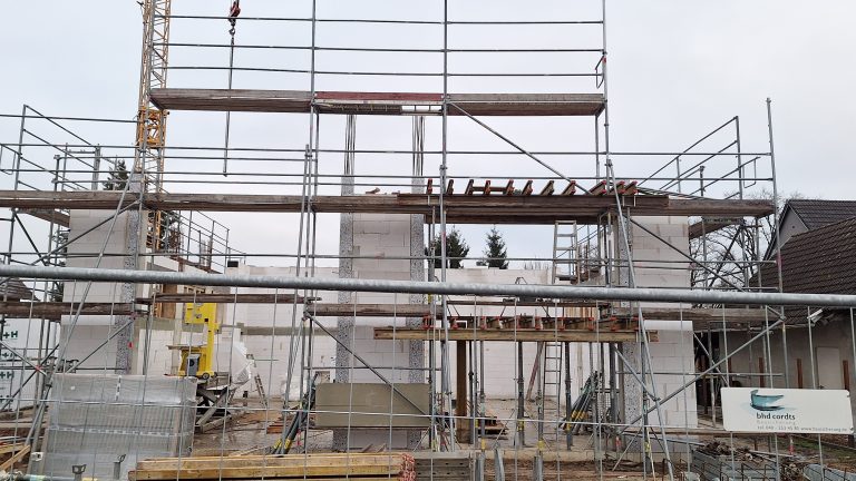 Senftenberg OT Peickwitz: Richtfest im Peickwitzer Feuerwehrgerätehaus