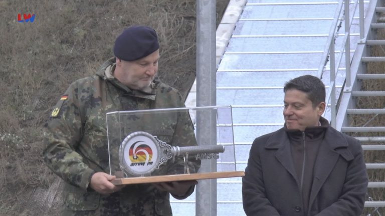 Schönewalde/Holzdorf: Luftabwehrsystem Arrow 3 einsatzbereit