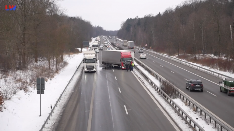 Pulsnitz: Autobahn Sperrung nach Unfall auf der A4