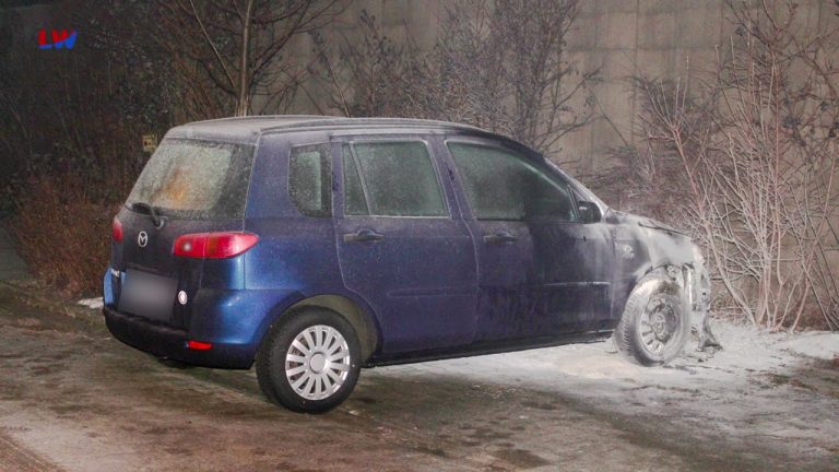 Groß Gaglow: Fahrzeugbrand