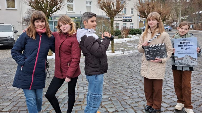 Cunewalde: Die „Blaue Kugel“ wird zum Filmstar
