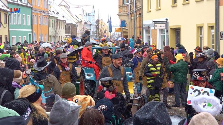 Wittichenau: Rosenmontagsumzug – Stadt feiert zum 320. Mal den Höhepunkt des Karnevals