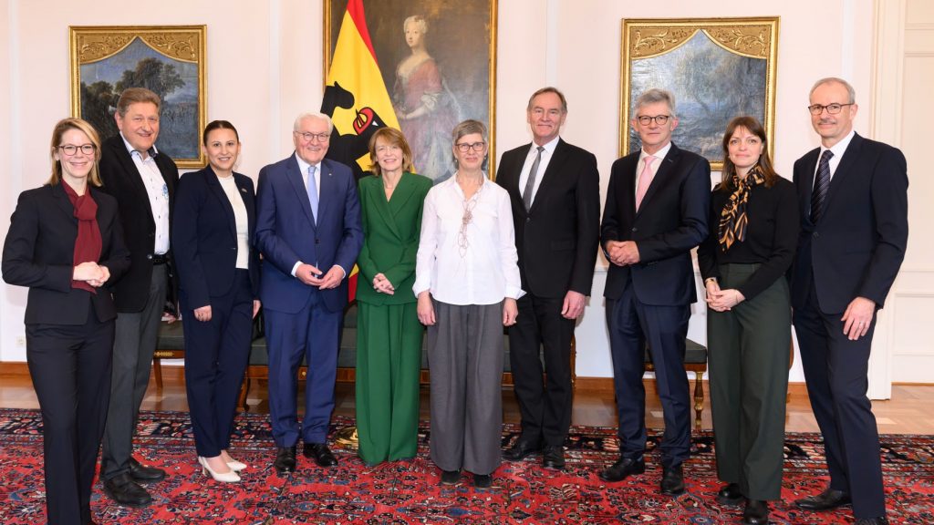 Rosenbach/Berlin: Roland Höhne zu Gast auf Schloss Bellevue