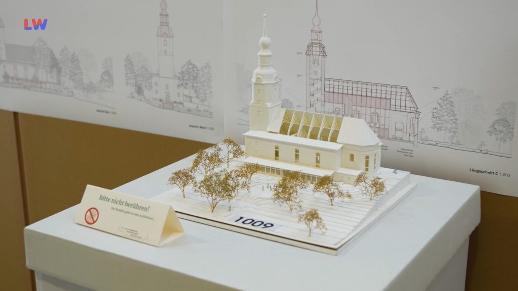 Großröhrsdorf: Eine kleine Kirche für die neue Kirche