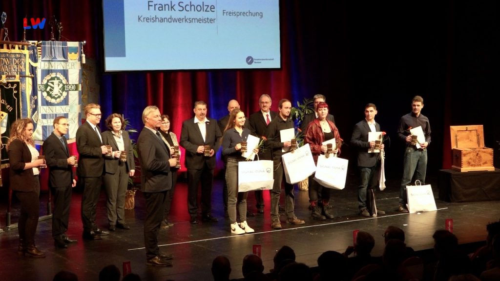 Bautzen: Freisprechung im Volkstheater – 65 neue Gesellen fürs Handwerk