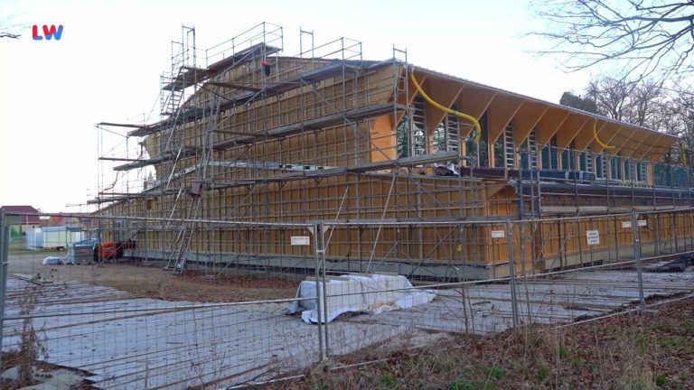 Niesky: Bau der Rosenhalle liegt im Plan