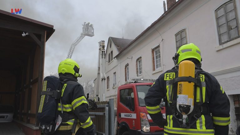 Warnsdorf/Seifhennersdorf: Großbrand in Einfamilienhaus