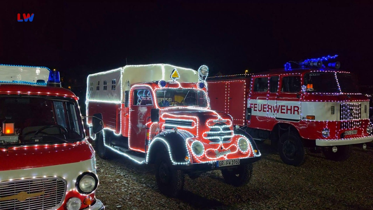 Weißwasser: Lichterfest der Weihnachtsfeuerwehr