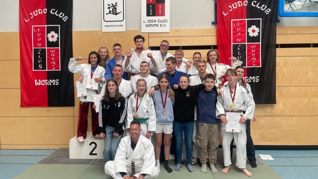 Bautzen / Lichtenberg: Erfolgreiches Abschneiden beim Nibelungen-Turnier