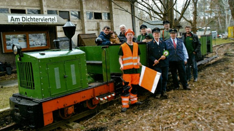 Bad Liebenwerda: Waldeisenbahn fährt erstmals ganze Runden