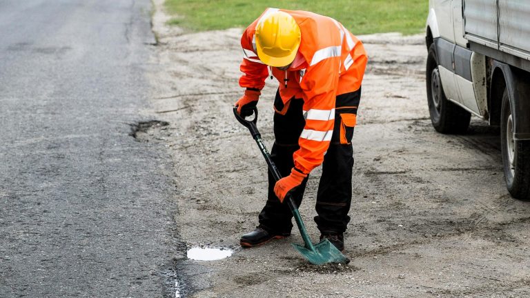 Lohsa: Schlaglochbeseitigung gestartet 