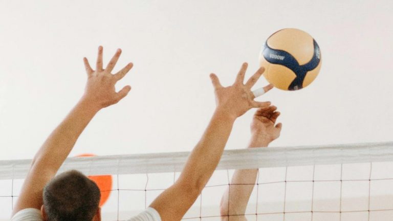 Hoyerswerda: Volleyballer steigen auf