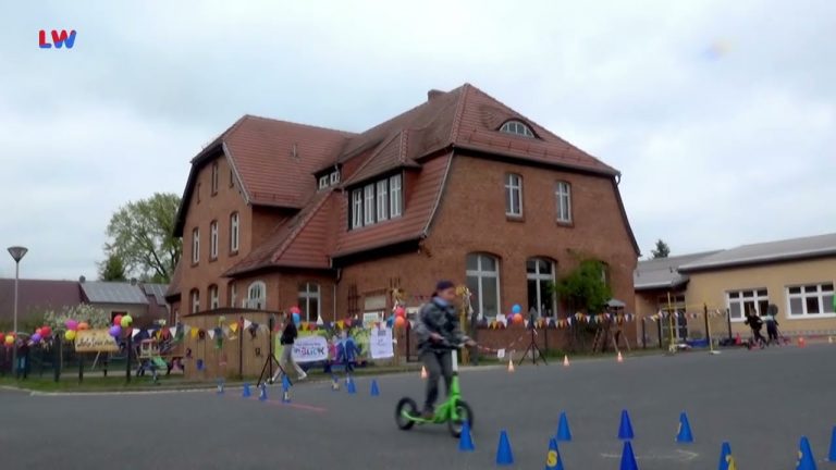 Niesky OT Kosel: Tag des offenen Kindergartens