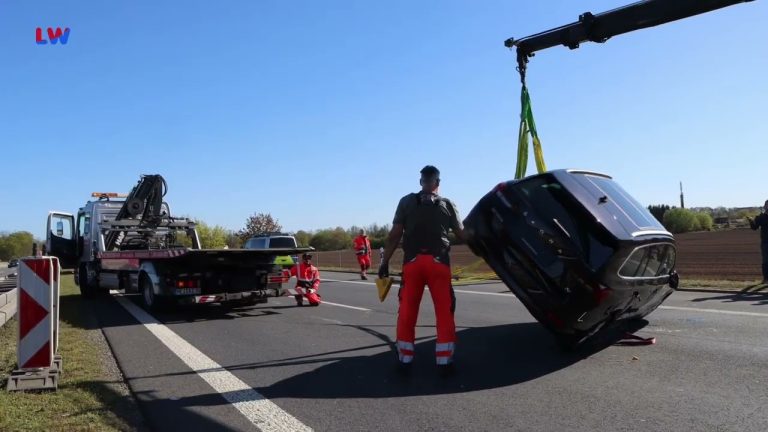 Radeburg: Schwerer Verkehrsunfall auf der A13