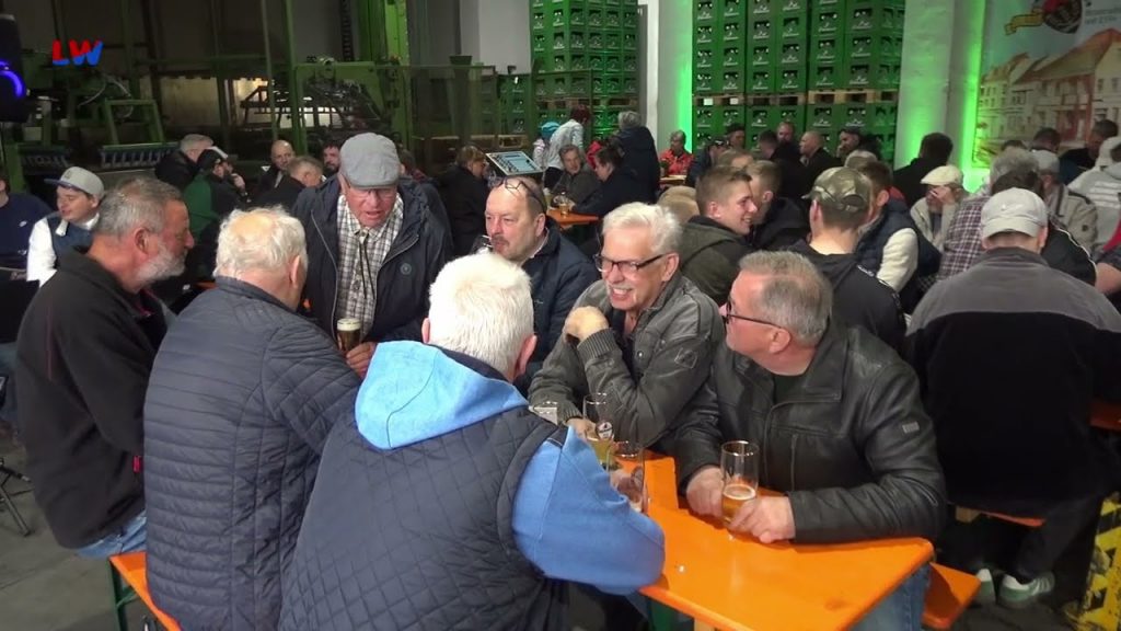 Wittichenau: Fluggast zum Bierfest