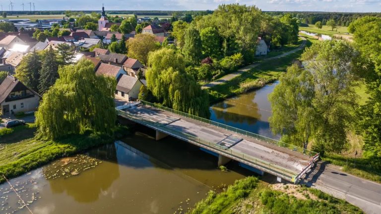 Wahrenbrück: Schäden an gesperrter Elsterbrücke offenbar erheblich